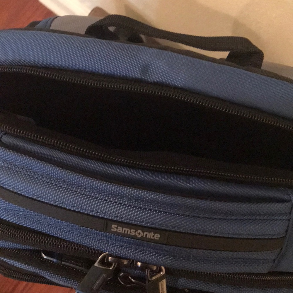 Samsonite Backpack - Picture 4 of 15